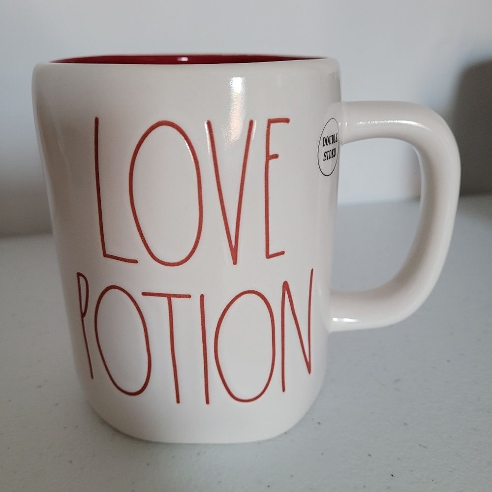 NWOT Rae Dunn Love Potion Coffee Mug